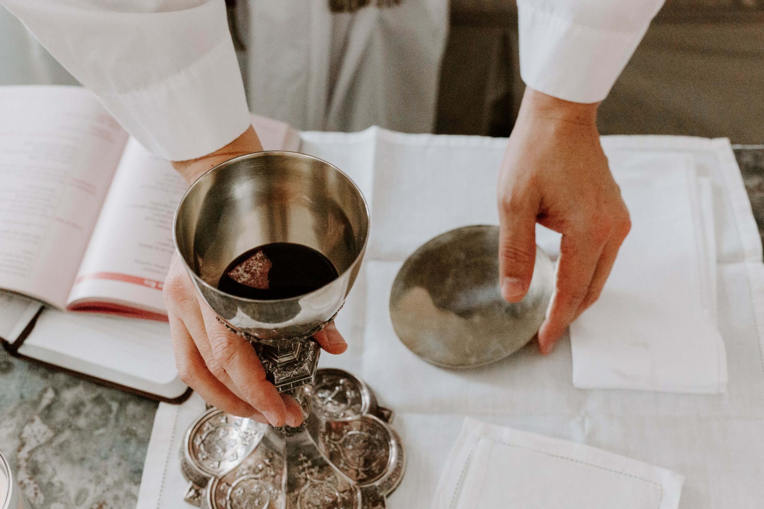 Why Arthur Kay Hates Communion Rails