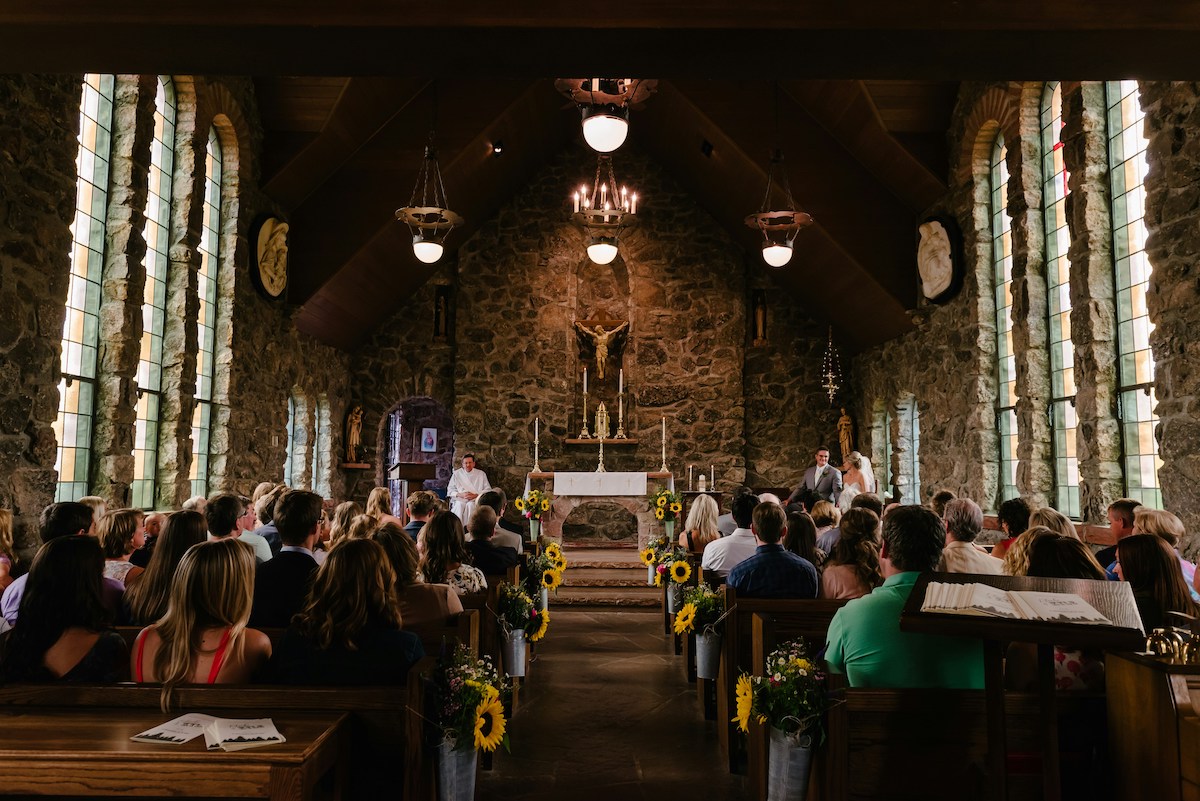 Two Ways of Being Liturgical: A Baptist Response to the High Church Exodus